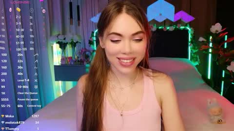 MimiFors online show from November 18, 6:12 pm