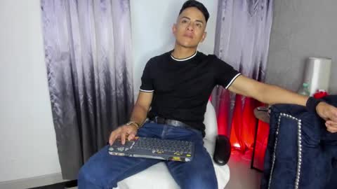 Leo online show from January 13, 11:37 am