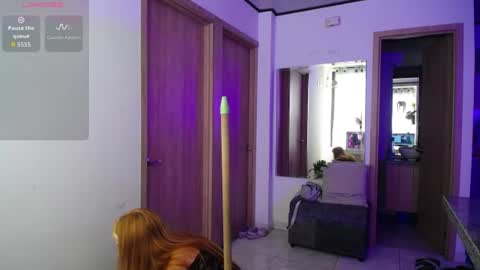 Snapshot of luciiana_lol chatting on July 26, 7:54 pm luciiana online show from July 26, 7:54 pm