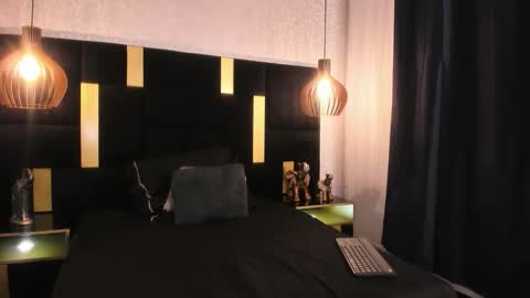Snapshot of lucio__fox chatting on May 6, 11:48 am Lucio online show from May 6, 11:48 am