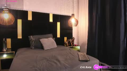 Snapshot of lucio__fox chatting on June 19, 11:47 am Lucio online show from June 19, 11:47 am