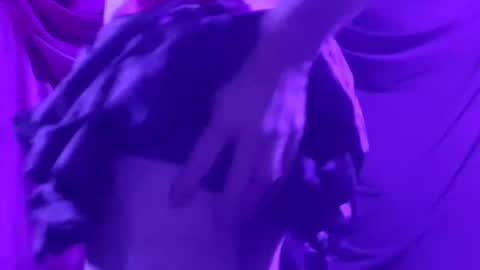 Snapshot of luckazy chatting on January 26, 6:07 am Lucky Eid Azy online show from January 26, 6:07 am