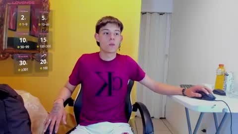 luckk_ online show from June 9, 4:24 am
