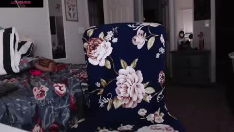 Snapshot of lucklucybbw chatting on July 15, 3:45 am lucklucybbw online show from July 15, 3:45 am