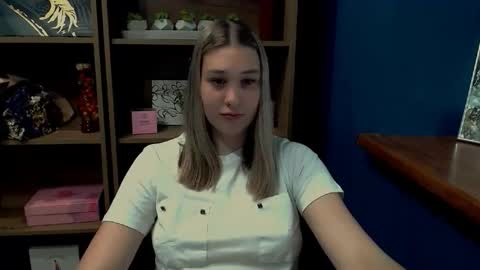 Snapshot of lucky_barbie chatting on May 18, 1:50 pm Grace online show from May 18, 1:50 pm
