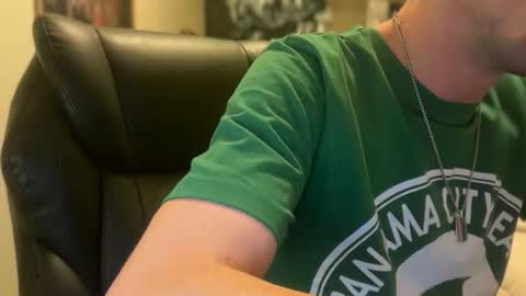 lucky_bme online show from June 8, 3:51 am