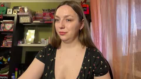 Snapshot of lucky_foryou_baby chatting on April 9, 11:48 am lucky_foryou_baby online show from April 9, 11:48 am