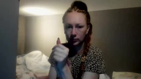 lucky_licky20 online show from March 3, 3:56 am