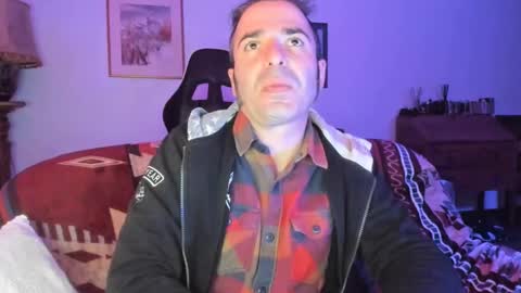 Snapshot of luckydrakex chatting on December 29, 1:02 am Lucky online show from December 29, 1:02 am