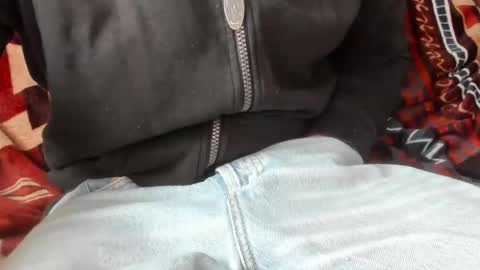 Snapshot of luckydrakex chatting on December 29, 3:57 pm Lucky online show from December 29, 3:57 pm