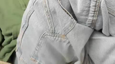 Snapshot of luckydrakex chatting on January 28, 9:41 am Lucky online show from January 28, 9:41 am