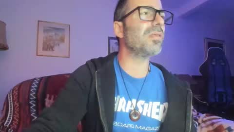 Snapshot of luckydrakex chatting on September 11, 6:30 pm Lucky online show from September 11, 6:30 pm