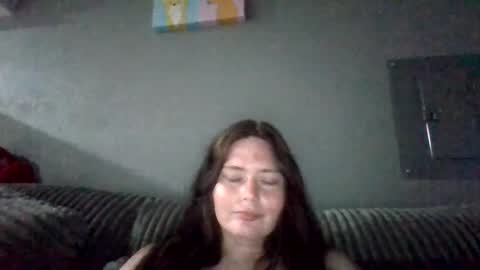 luckygirl96 online show from September 17, 12:34 am