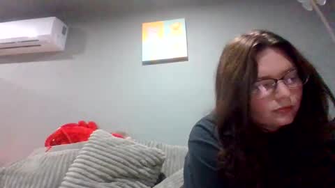 Snapshot of luckygirl96 chatting on November 3, 12:02 am luckygirl96 online show from November 3, 12:02 am