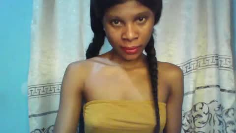 Snapshot of luckymadequeen chatting on January 20, 8:07 pm Gloria online show from January 20, 8:07 pm