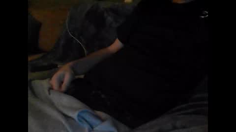 Snapshot of luckyme677 chatting on November 10, 3:27 am luckyme677 online show from November 10, 3:27 am