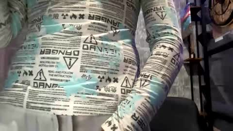 Ricky online show from November 16, 9:53 pm