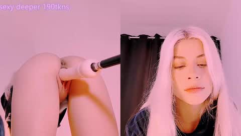 luckysapphire777 online show from December 21, 11:44 am