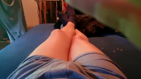 Snapshot of luckyshot91 chatting on January 6, 11:09 pm luckyshot91 online show from January 6, 11:09 pm