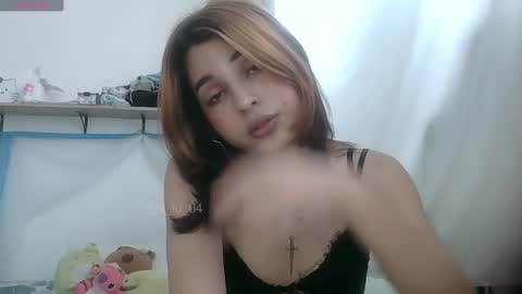 Snapshot of lucrecia21_ chatting on January 16, 3:35 pm Lucrecia... new accout...OFS LU 21 online show from January 16, 3:35 pm