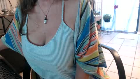 lucy_0000 online show from June 15, 11:29 pm