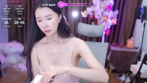 Lucy online show from October 11, 12:32 am