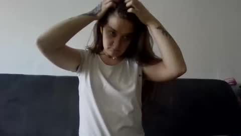 Lucy online show from February 4, 9:15 am