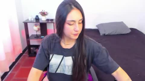 Snapshot of lucy_be chatting on September 15, 7:03 pm Lucia online show from September 15, 7:03 pm