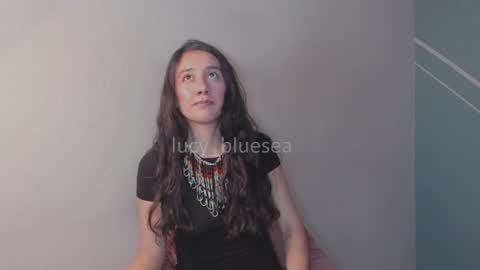 Snapshot of lucy_bluesea chatting on July 18, 11:41 pm Lucy Herrera online show from July 18, 11:41 pm