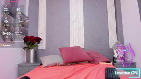 Snapshot of lucy_canel chatting on March 7, 11:27 pm lucy_canel online show from March 7, 11:27 pm