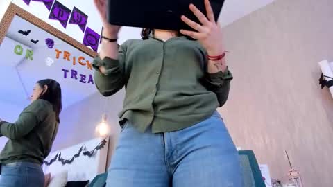 Lucy online show from October 29, 2:30 pm