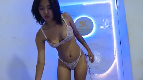 lucy_sluppy_hard online show from April 28, 3:22 am