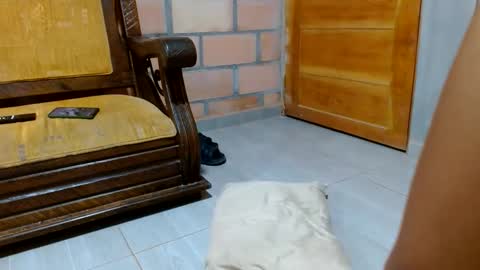 lucy_sluppy_hard online show from June 4, 3:45 am