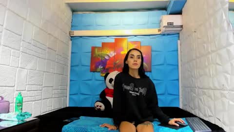 Snapshot of lucy_unlimited chatting on December 14, 1:05 pm Lucy unlimit come back here online show from December 14, 1:05 pm