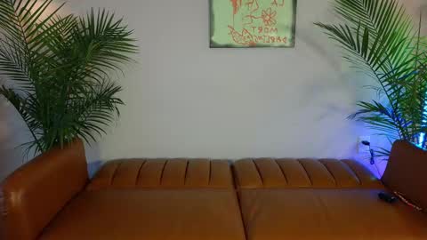 Snapshot of lucydelrey57 chatting on February 19, 8:31 pm lucydelrey57 online show from February 19, 8:31 pm