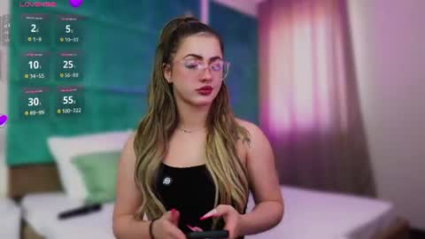 Lucy Lexton online show from July 28, 5:58 am