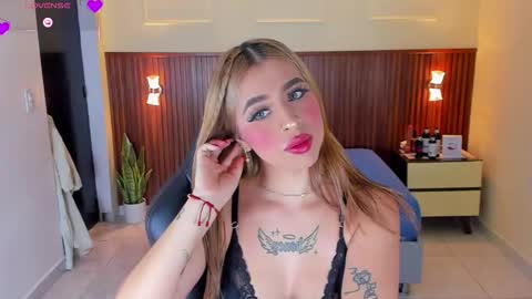 L U C Y  online show from November 26, 1:01 pm