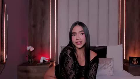 Lucy online show from July 18, 1:10 am