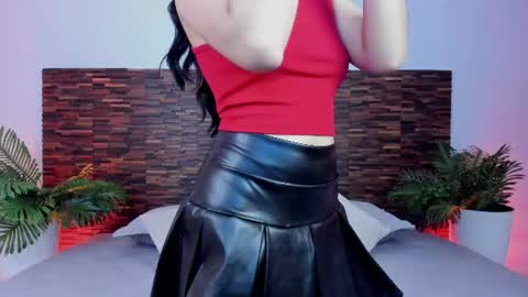 Lucy Liiu online show from July 28, 8:01 pm