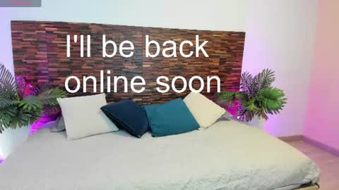 Lucy Liiu online show from August 3, 7:39 pm