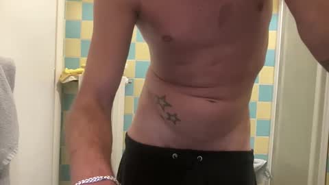 Snapshot of ludo8999814603 chatting on October 26, 10:04 pm ludo8999814603 online show from October 26, 10:04 pm