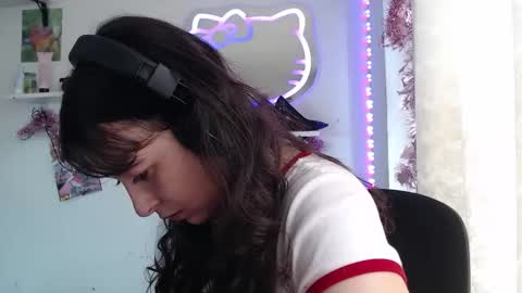 Luhana online show from January 18, 2:10 pm