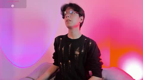 Snapshot of lui_x_dust chatting on June 5, 10:26 pm Lui online show from June 5, 10:26 pm