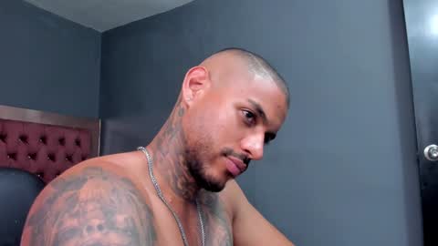 Luigi Vitale online show from December 5, 11:16 am