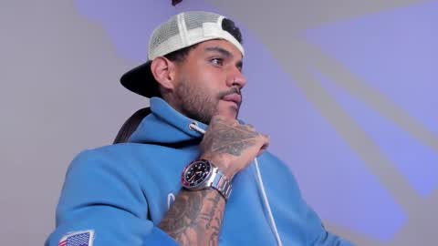 Luigi Vitale online show from November 26, 5:41 am