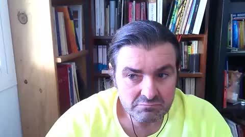 LUIGIJOHN online show from November 16, 3:50 pm