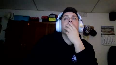 A slave to the mistress.. un esclavo para las amas dominantes. online show from February 21, 2:45 am