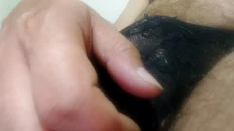 Snapshot of luis2988z chatting on July 10, 4:39 am Hairyman online show from July 10, 4:39 am