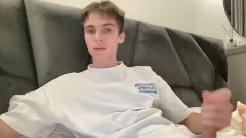 Luis online show from November 11, 11:05 pm