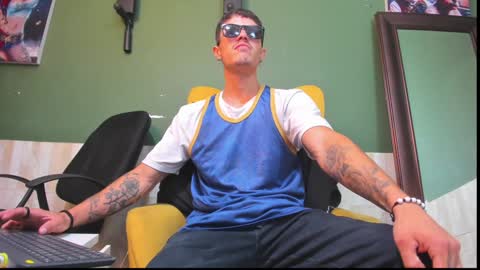 Luis AS online show from January 15, 12:36 pm